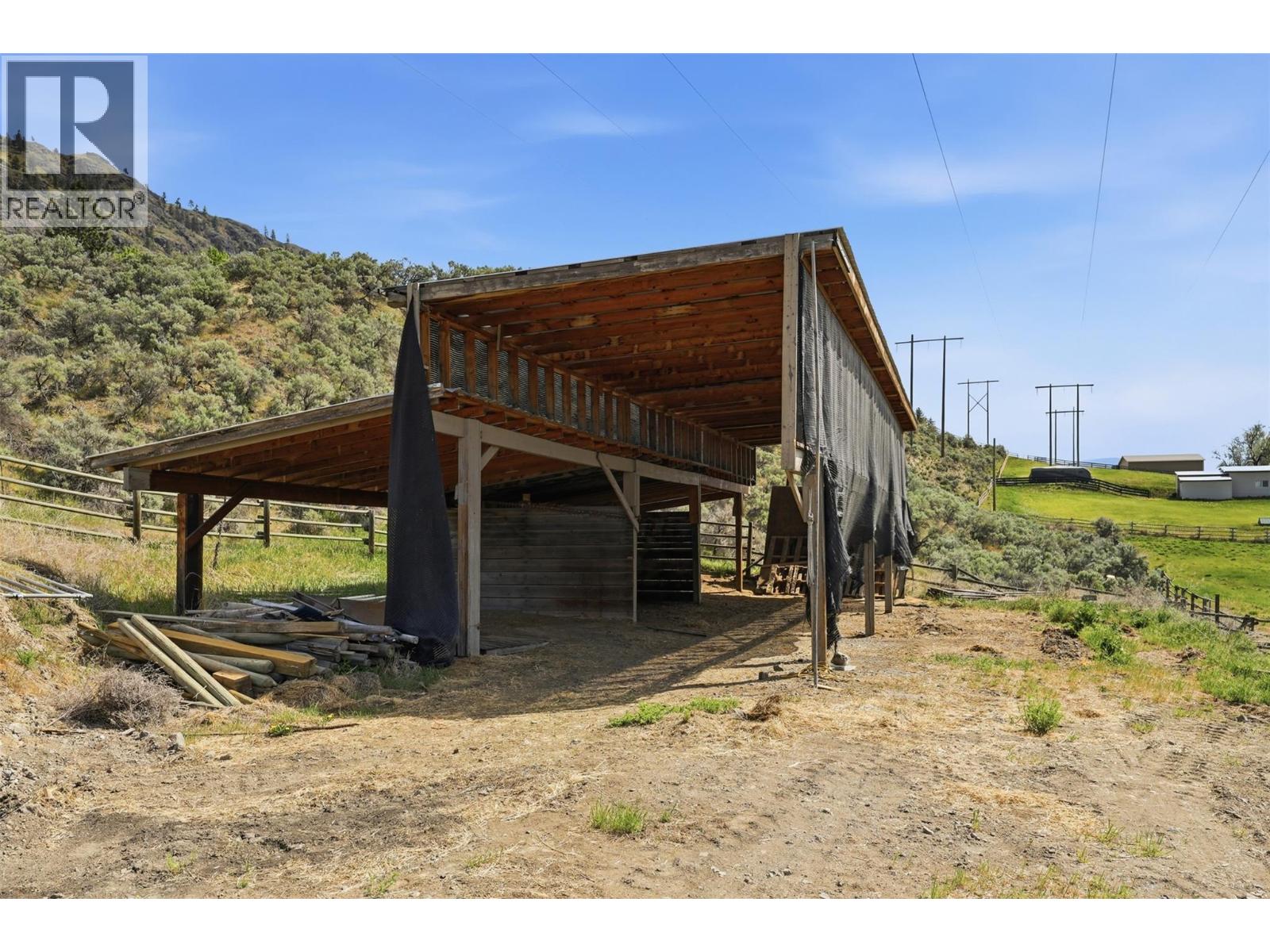 3335 Shuswap Road, Kamloops, British Columbia  V2H 1T2 - Photo 79 - 10385955