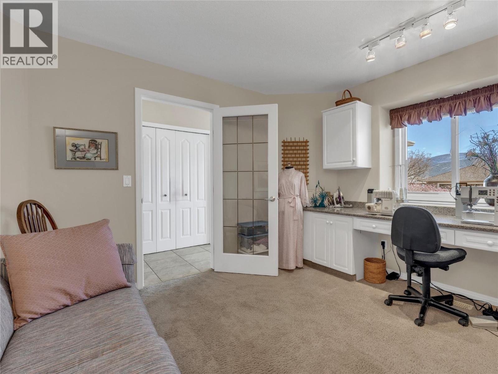 443 Ridge Place, Penticton, British Columbia  V2A 8N7 - Photo 16 - 10382960