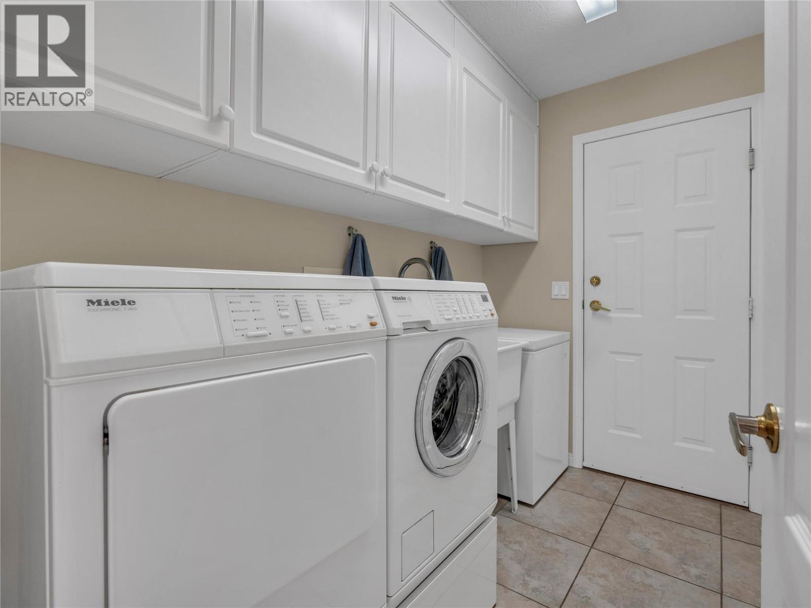 443 Ridge Place, Penticton, British Columbia  V2A 8N7 - Photo 24 - 10382960