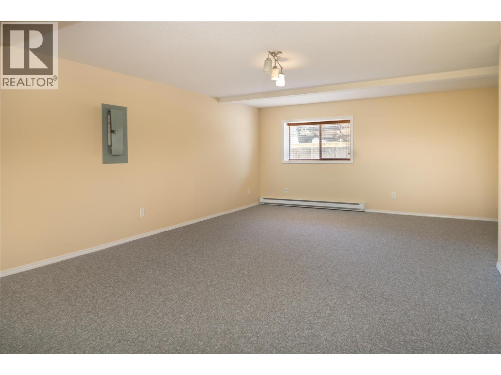 940 Mayfair Road, Kelowna, British Columbia  V1X 5G8 - Photo 34 - 10384512