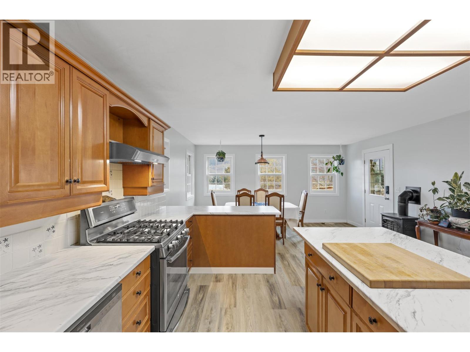 710 Dairy Road, Kamloops, British Columbia  V2B 8N5 - Photo 16 - 10385970