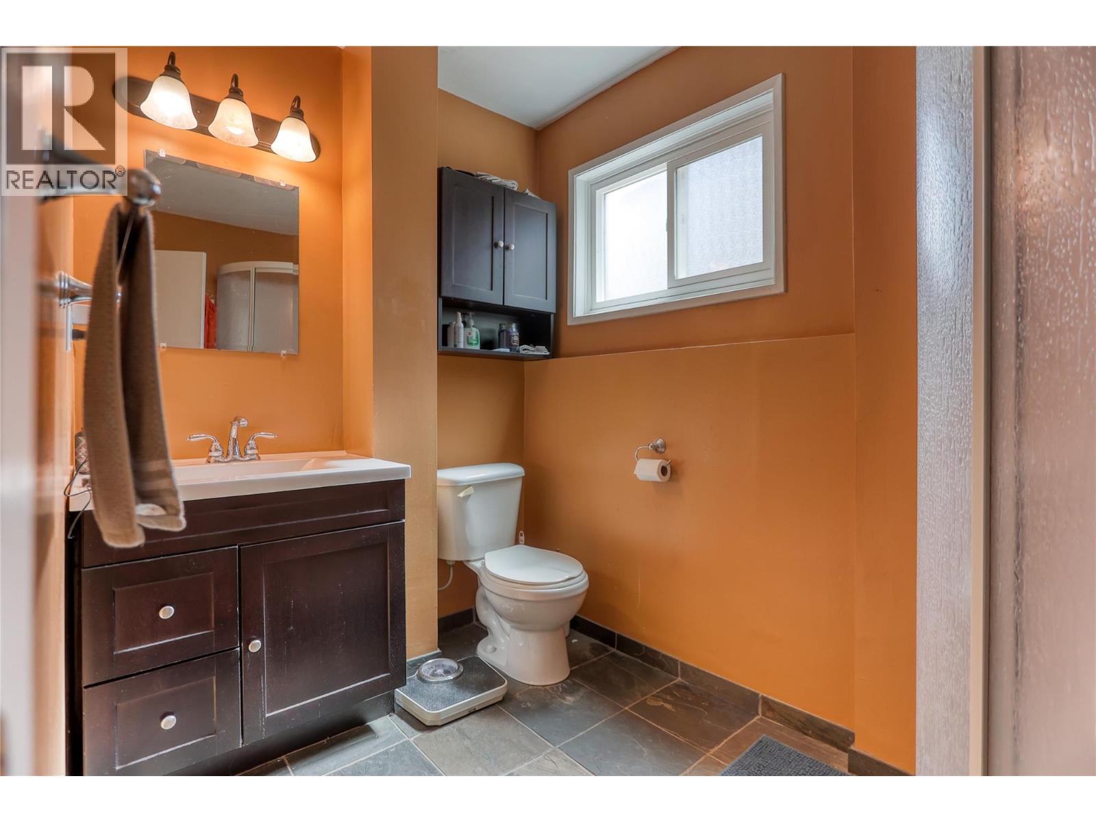 729 Lynnwood Crescent, Castlegar, British Columbia  V1N 1E4 - Photo 25 - 10384852