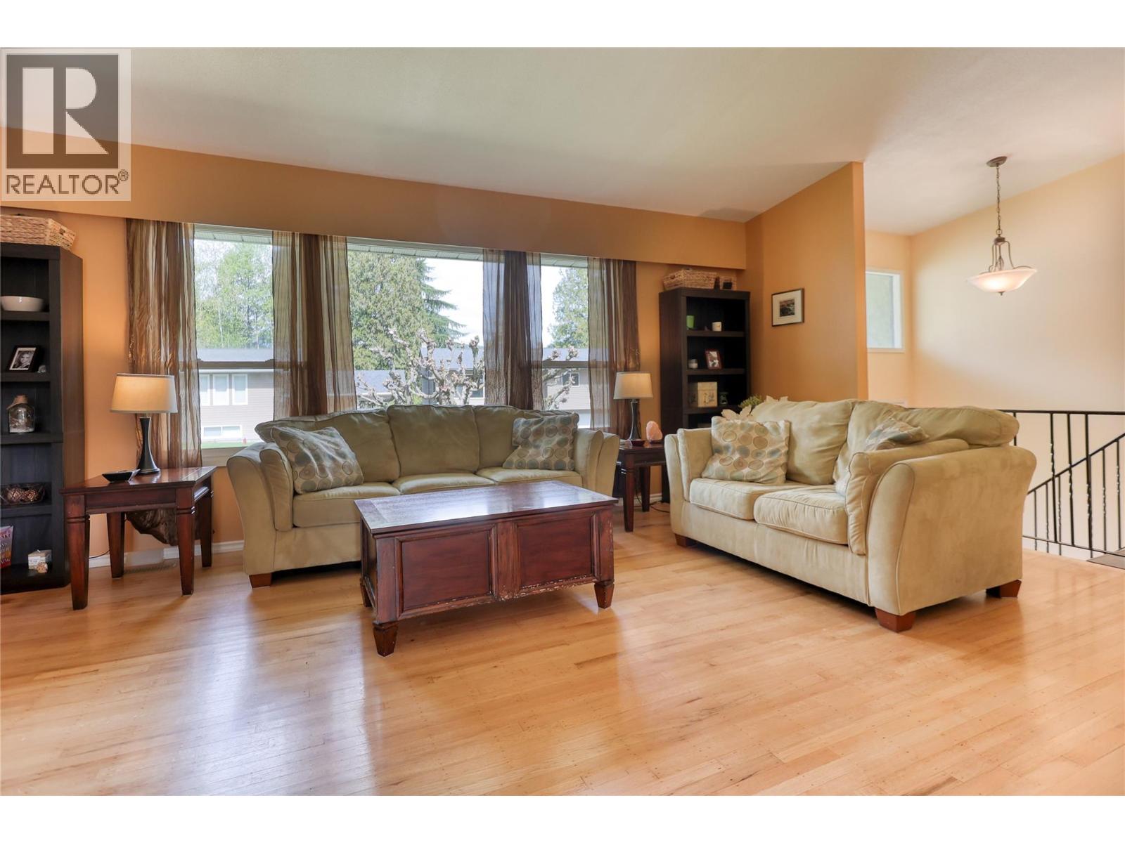 729 Lynnwood Crescent, Castlegar, British Columbia  V1N 1E4 - Photo 5 - 10384852