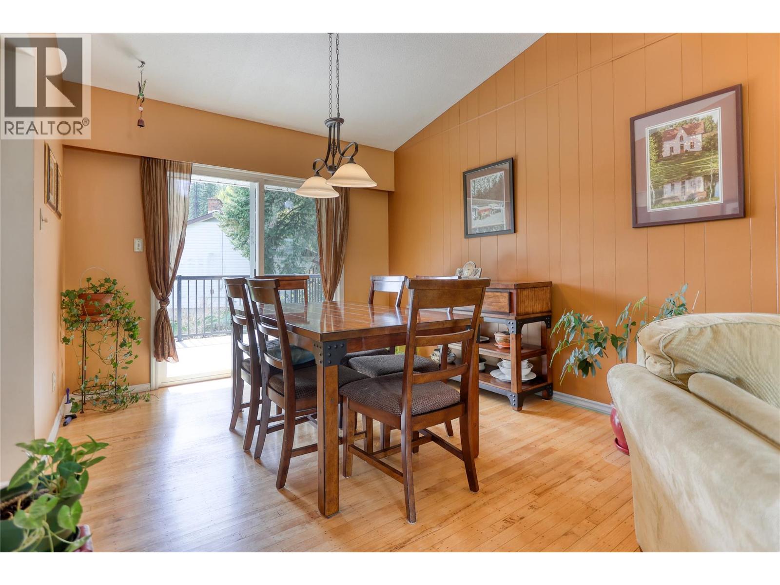 729 Lynnwood Crescent, Castlegar, British Columbia  V1N 1E4 - Photo 6 - 10384852