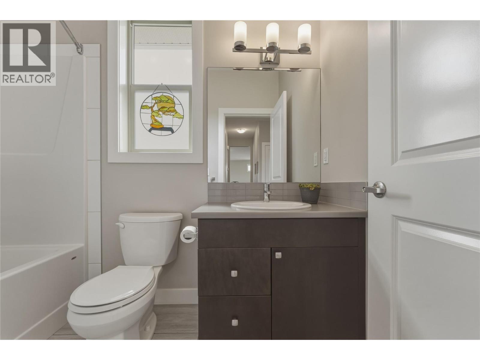 5709 Richfield Place, Vernon, British Columbia  V1H 1A6 - Photo 18 - 10385487