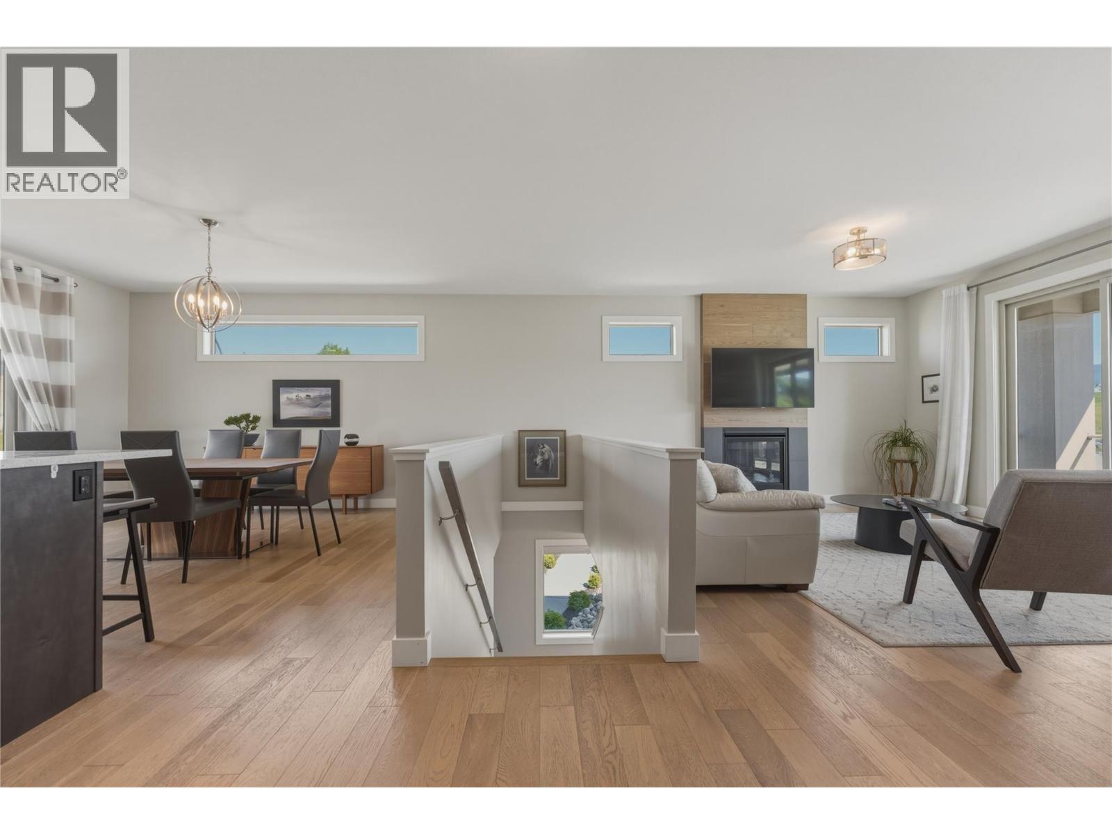 5709 Richfield Place, Vernon, British Columbia  V1H 1A6 - Photo 4 - 10385487