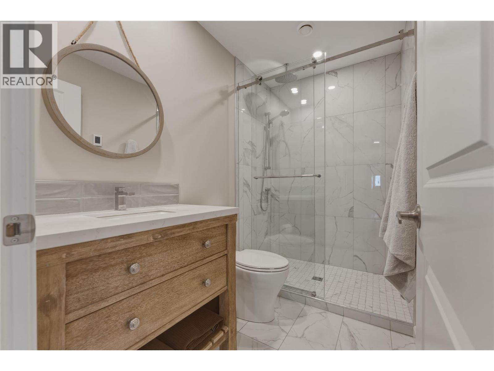 5709 Richfield Place, Vernon, British Columbia  V1H 1A6 - Photo 44 - 10385487