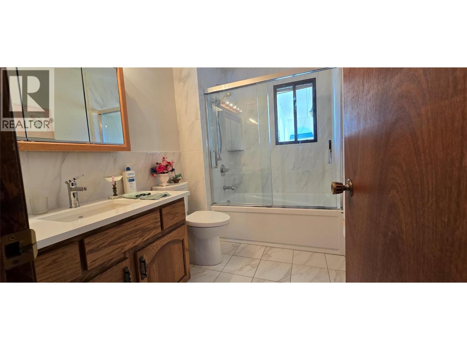 26 Bayview Crescent, Osoyoos, British Columbia  V0H 1v6 - Photo 24 - 10385909