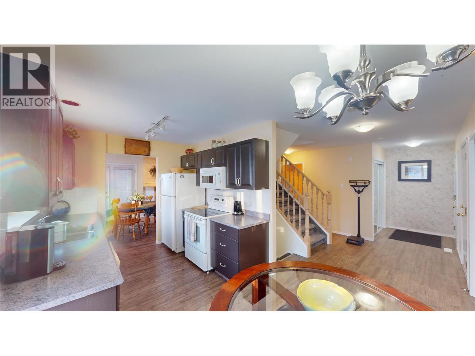 617 27th Avenue S Unit# 22, Cranbrook, British Columbia  V1C 6L1 - Photo 9 - 10385412
