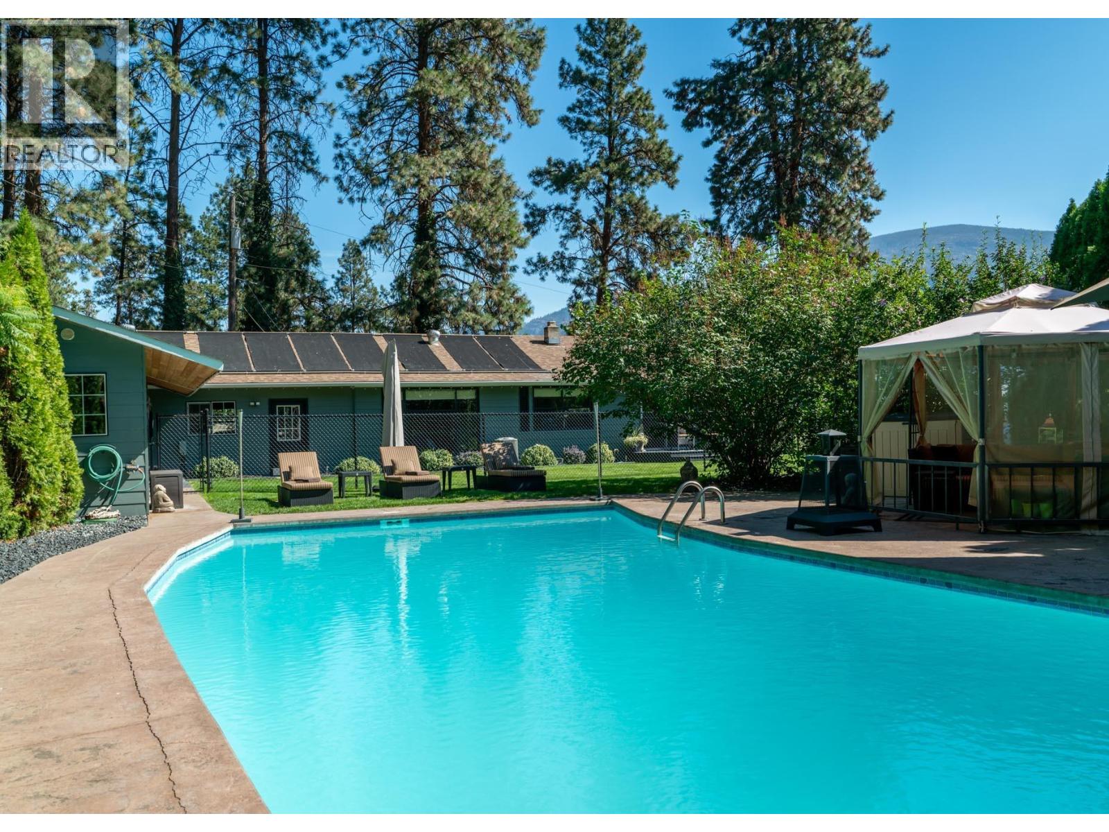 483 Pinehill Road, Oliver, British Columbia  V0H 1T5 - Photo 18 - 10386012