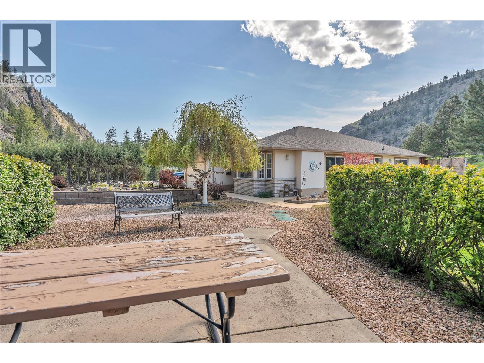 202 Range Road, Kaleden, British Columbia  V0H 1K0 - Photo 35 - 10385167