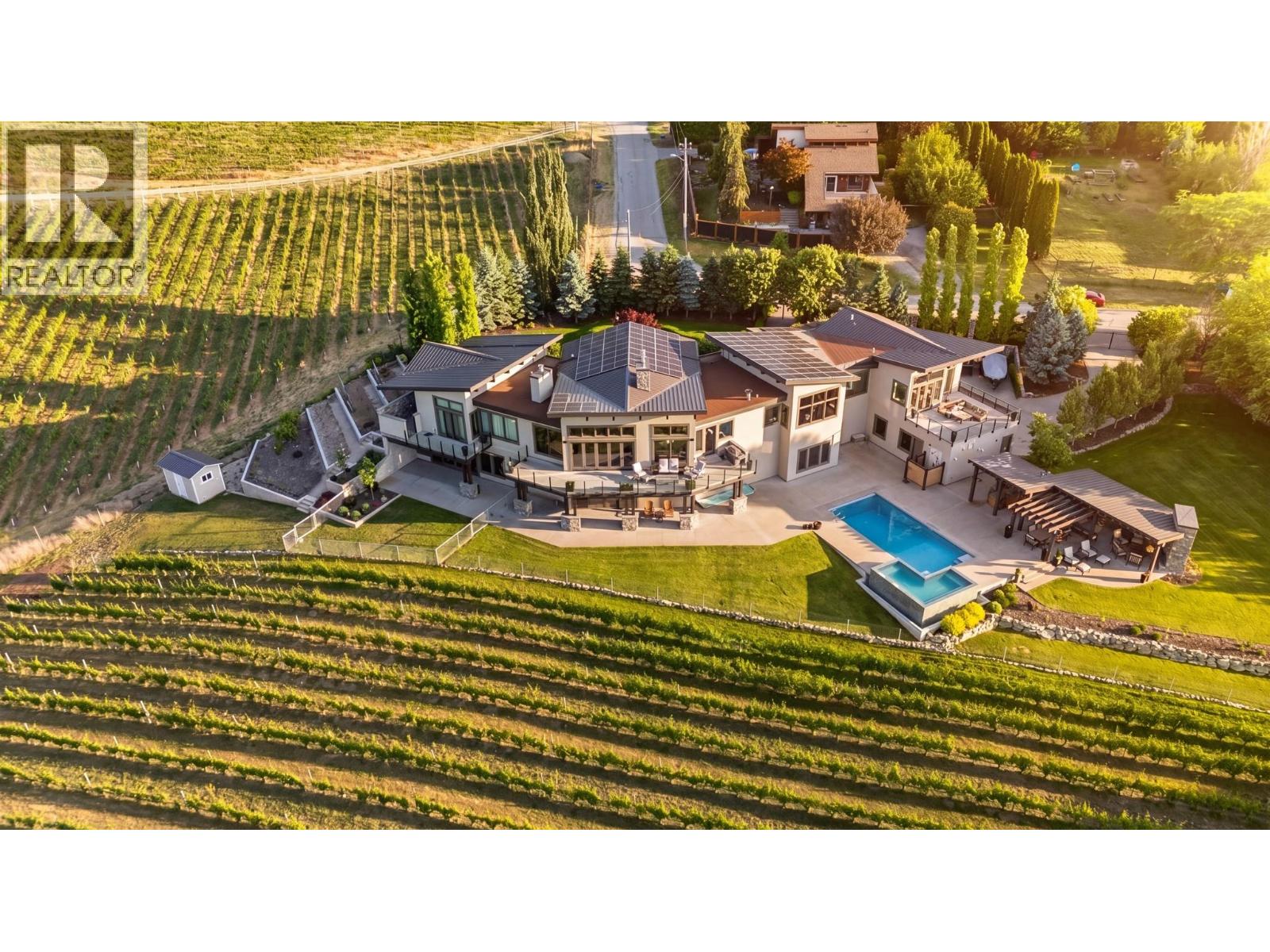 1291 Corbishley Avenue, Penticton, British Columbia  V2A 8V2 - Photo 5 - 10385852