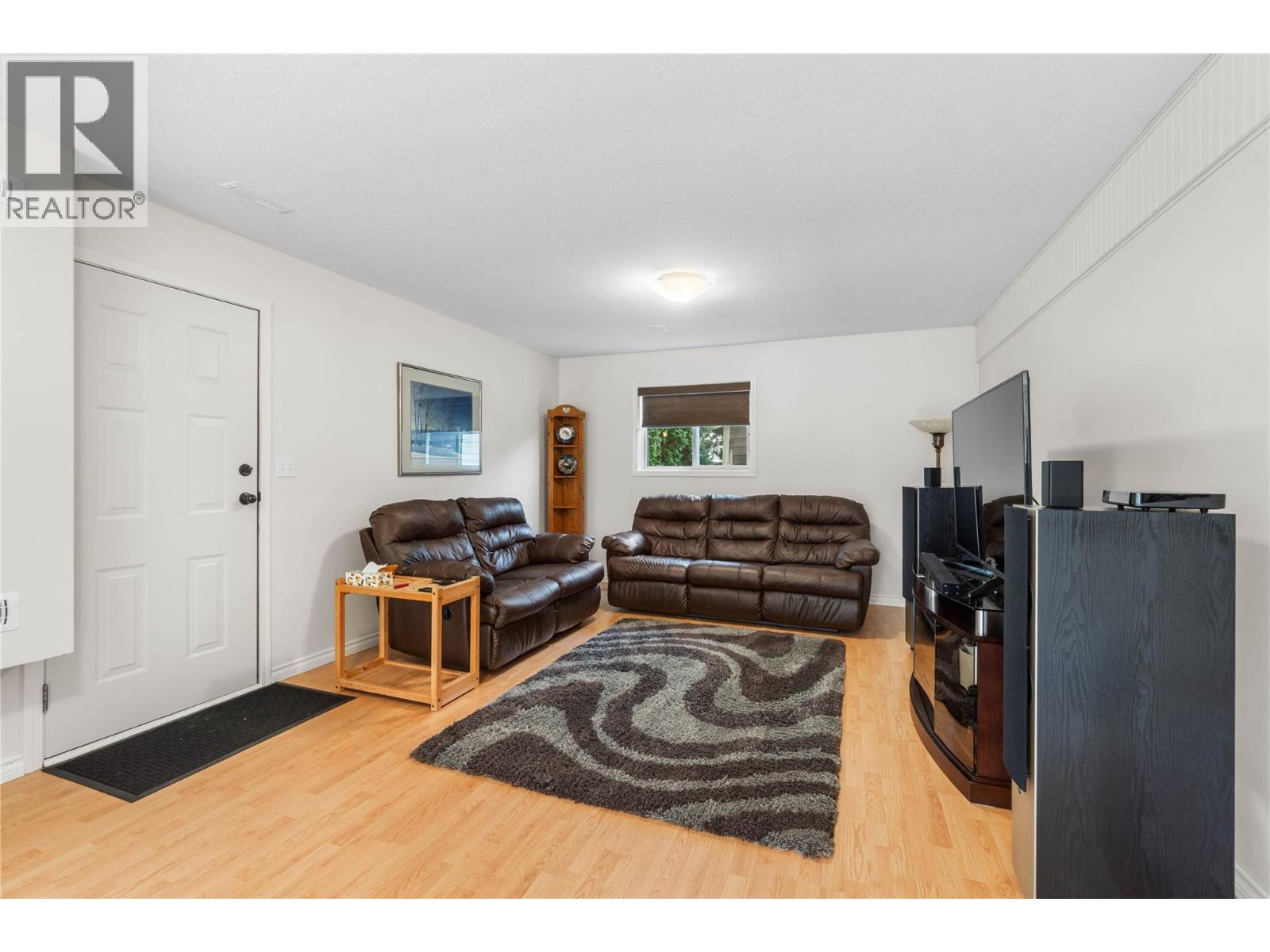2324 Abbeyglen Way, Kamloops, British Columbia  V1S 1V6 - Photo 23 - 10385533