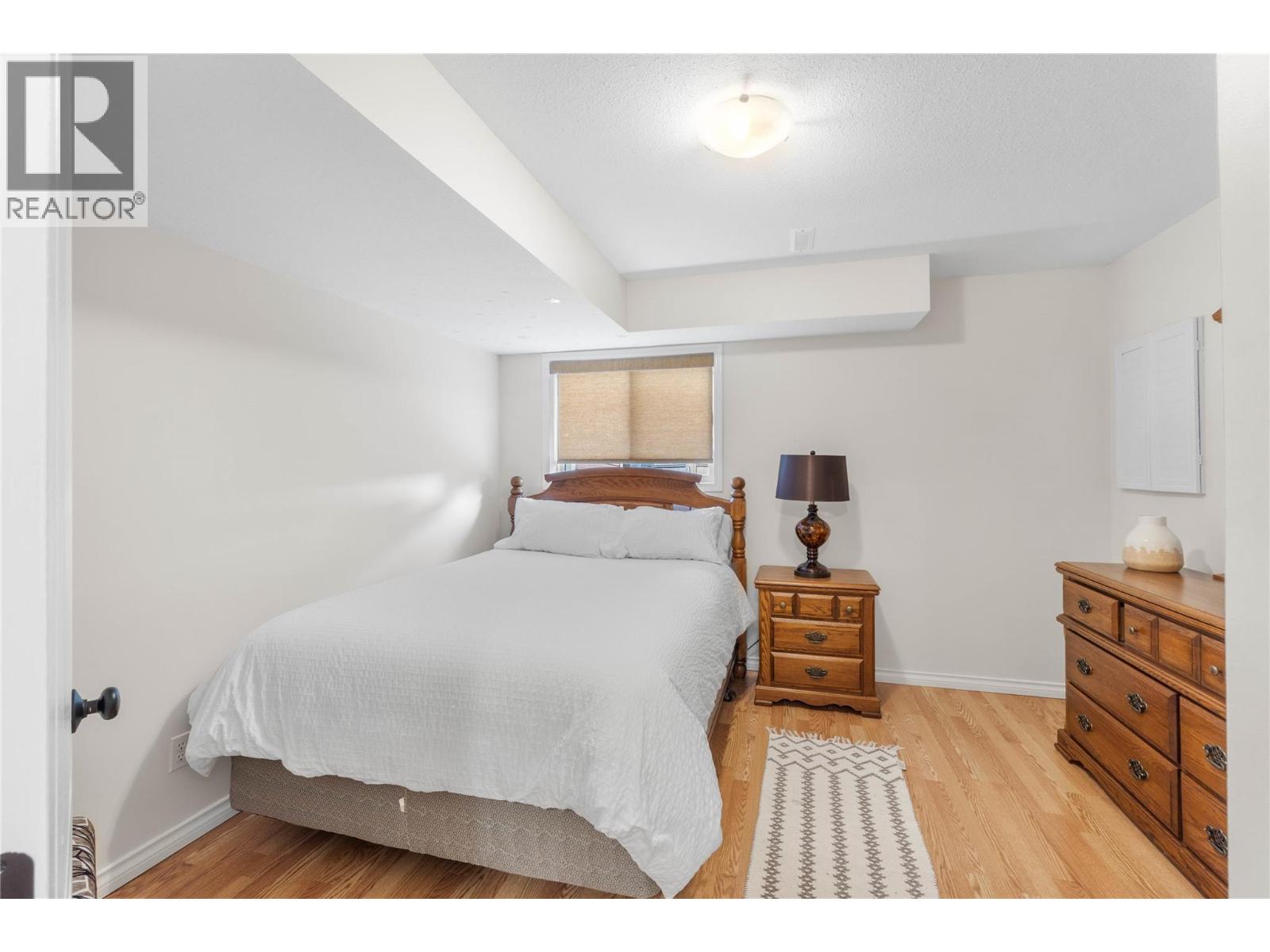 2324 Abbeyglen Way, Kamloops, British Columbia  V1S 1V6 - Photo 29 - 10385533