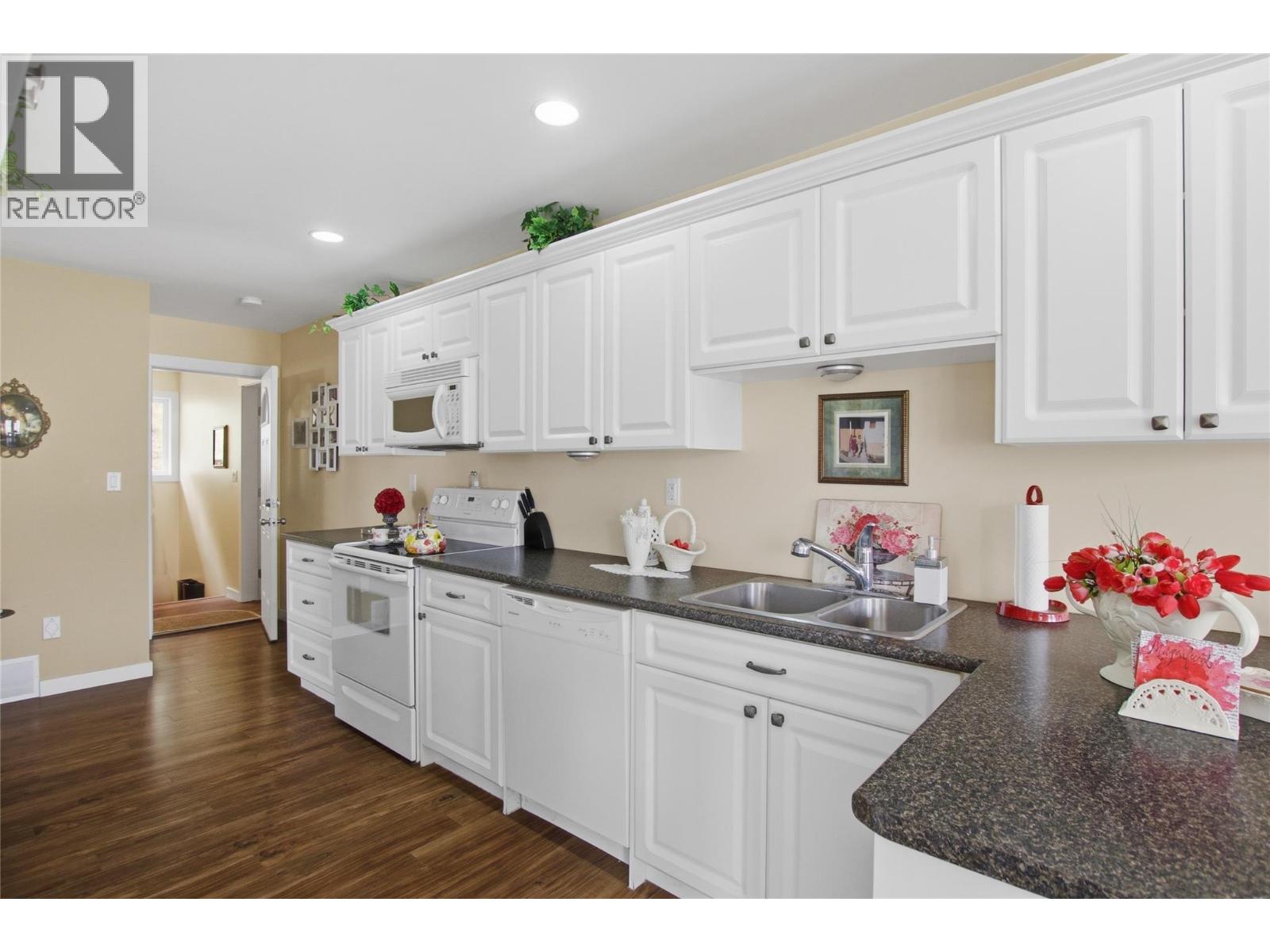 4732 Uplands Drive, Kamloops, British Columbia  V2C 6S9 - Photo 29 - 10383252