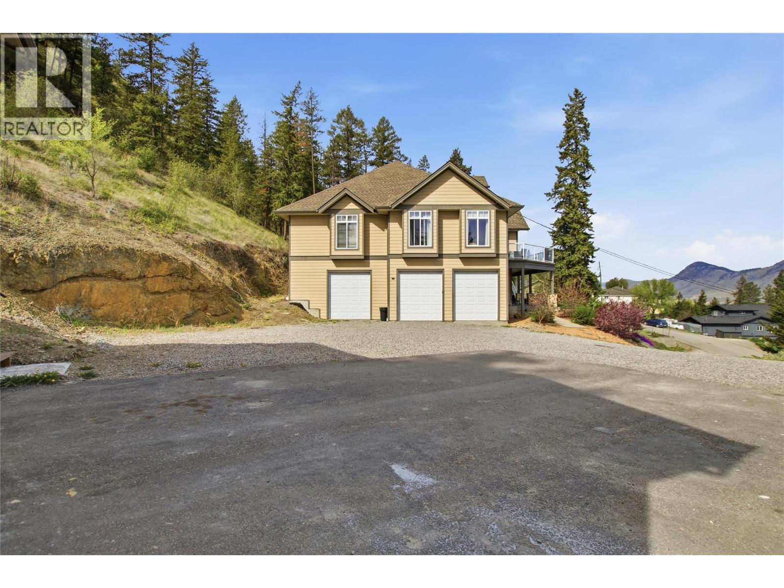 4732 Uplands Drive, Kamloops, British Columbia  V2C 6S9 - Photo 3 - 10383252
