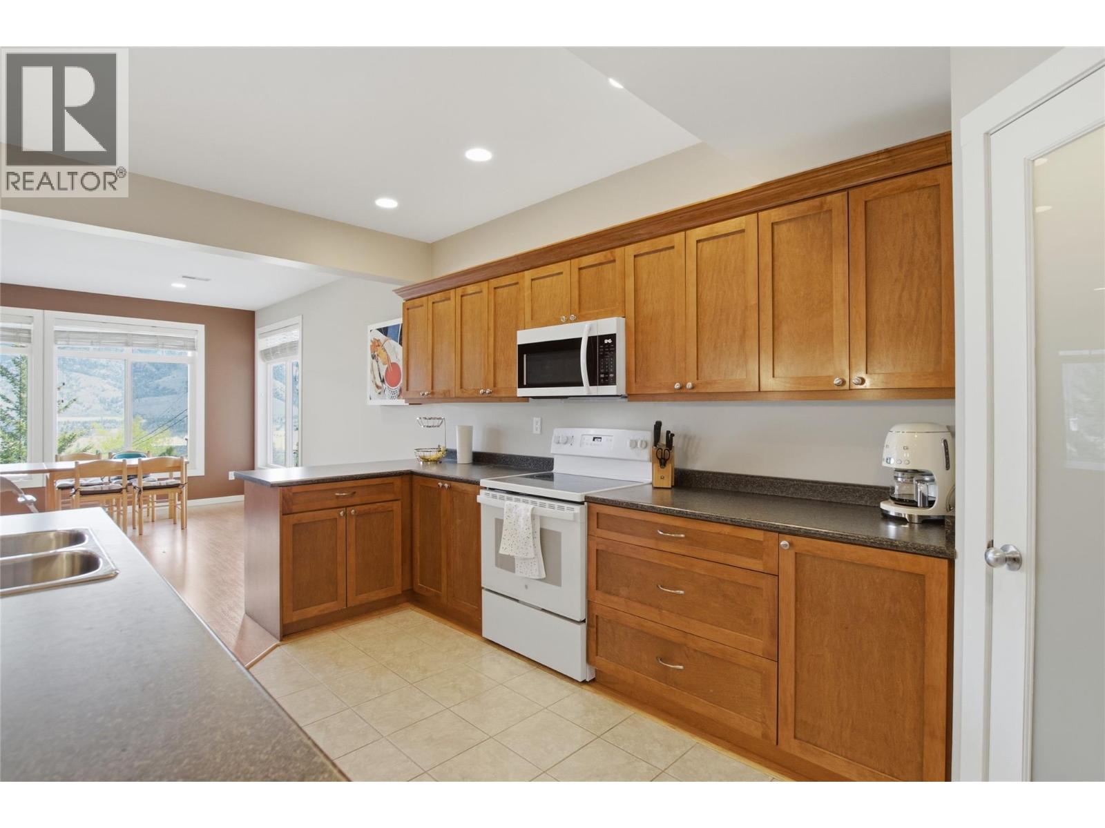 4732 Uplands Drive, Kamloops, British Columbia  V2C 6S9 - Photo 38 - 10383252