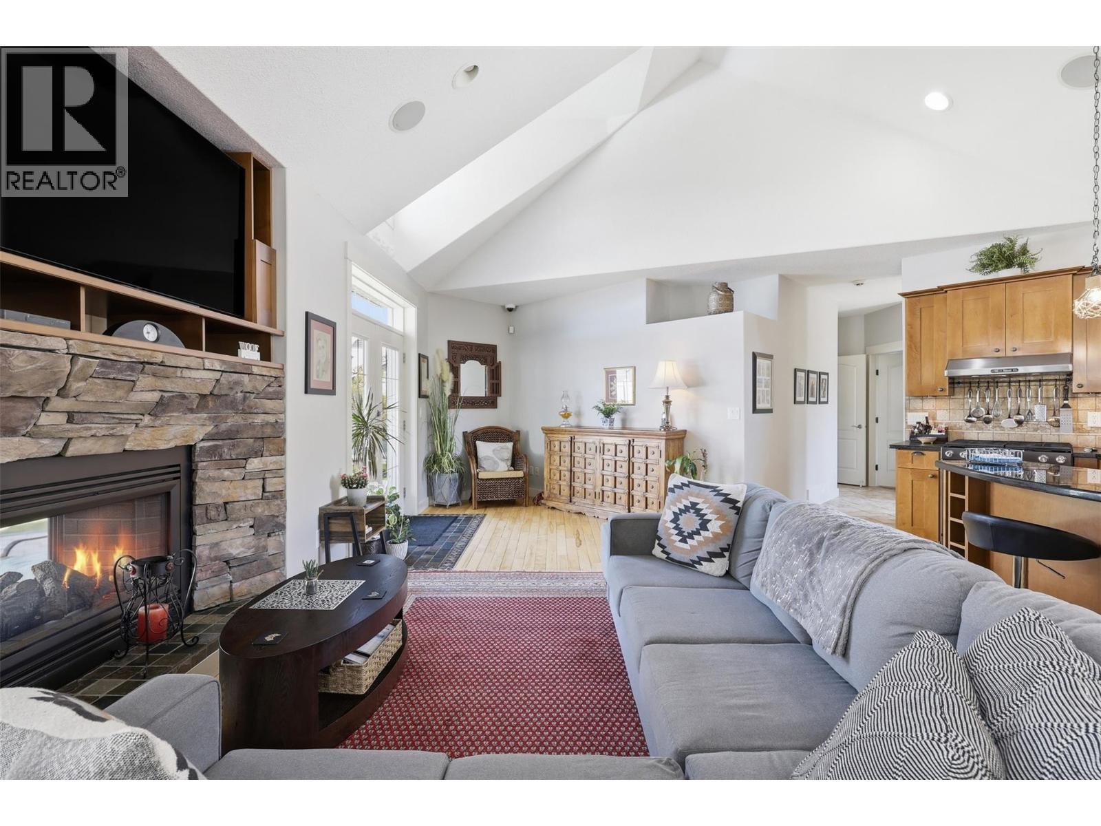 662 Harrington Road, Kamloops, British Columbia  V2B 6T7 - Photo 11 - 10385900