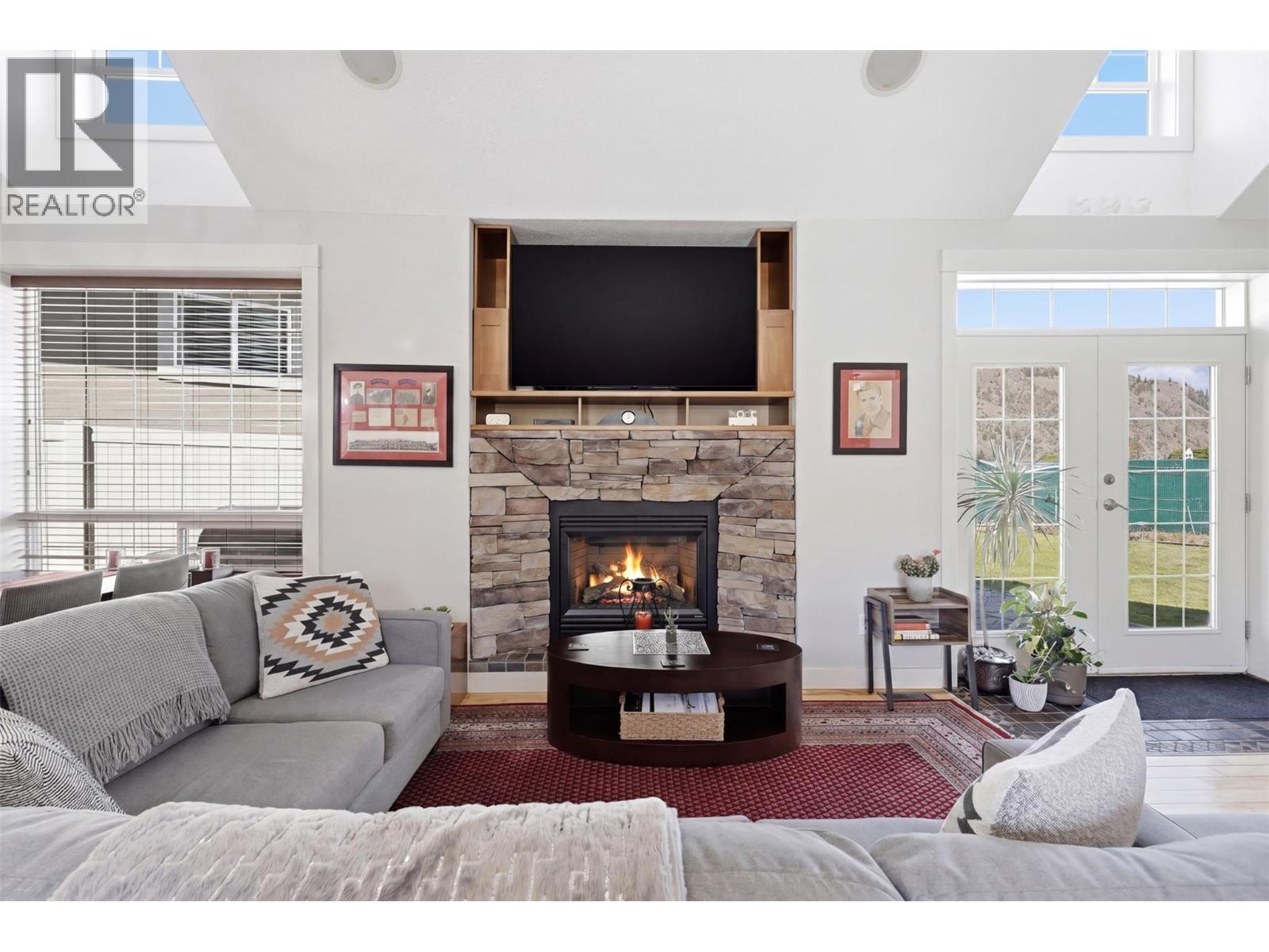 662 Harrington Road, Kamloops, British Columbia  V2B 6T7 - Photo 12 - 10385900