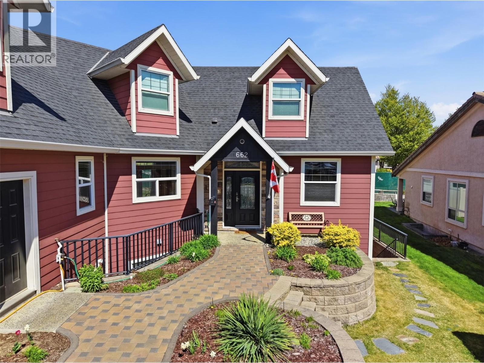 662 Harrington Road, Kamloops, British Columbia  V2B 6T7 - Photo 5 - 10385900