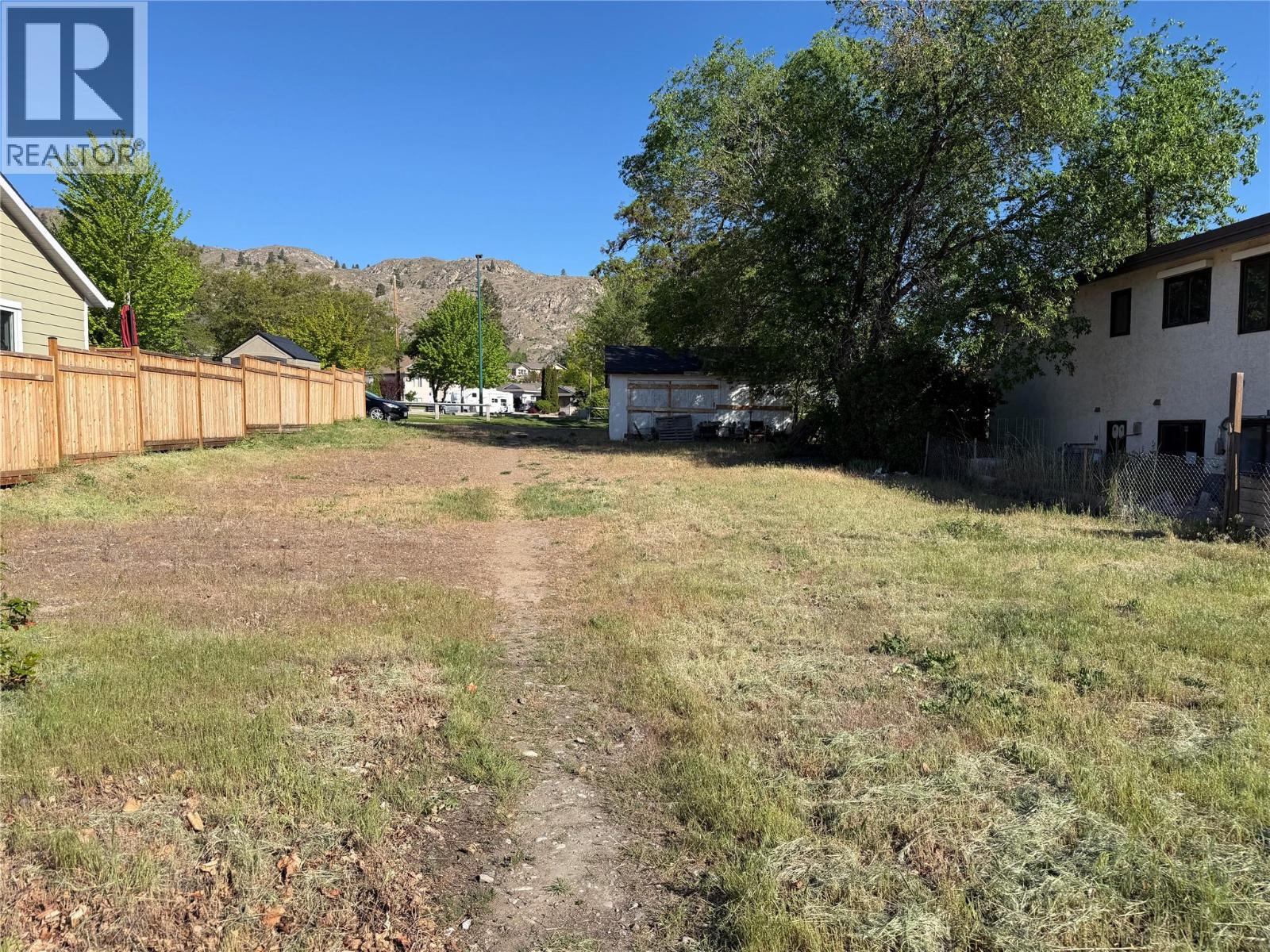 548 Fairiew Road, Oliver, British Columbia  V0H 1T0 - Photo 2 - 10385876
