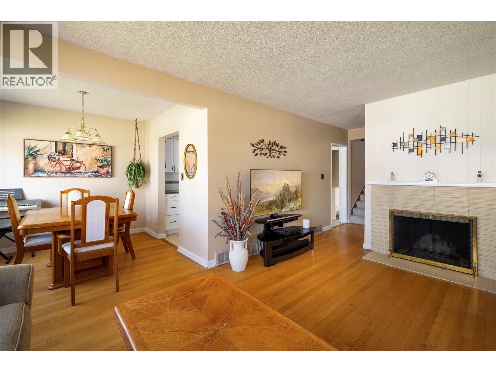 661 Bay Avenue, Kelowna, British Columbia  V1Y 7J8 - Photo 6 - 10385769