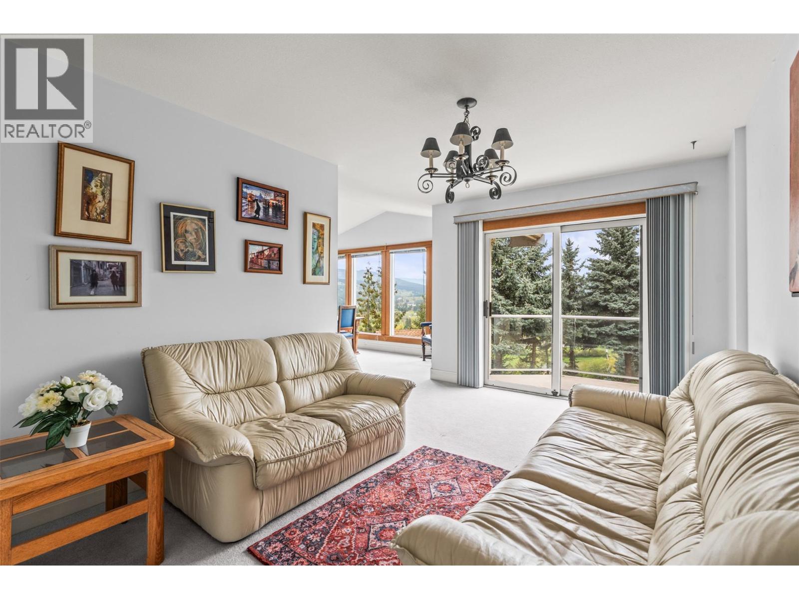 363 Northwind Drive, Vernon, British Columbia  V1H 1X1 - Photo 11 - 10384967