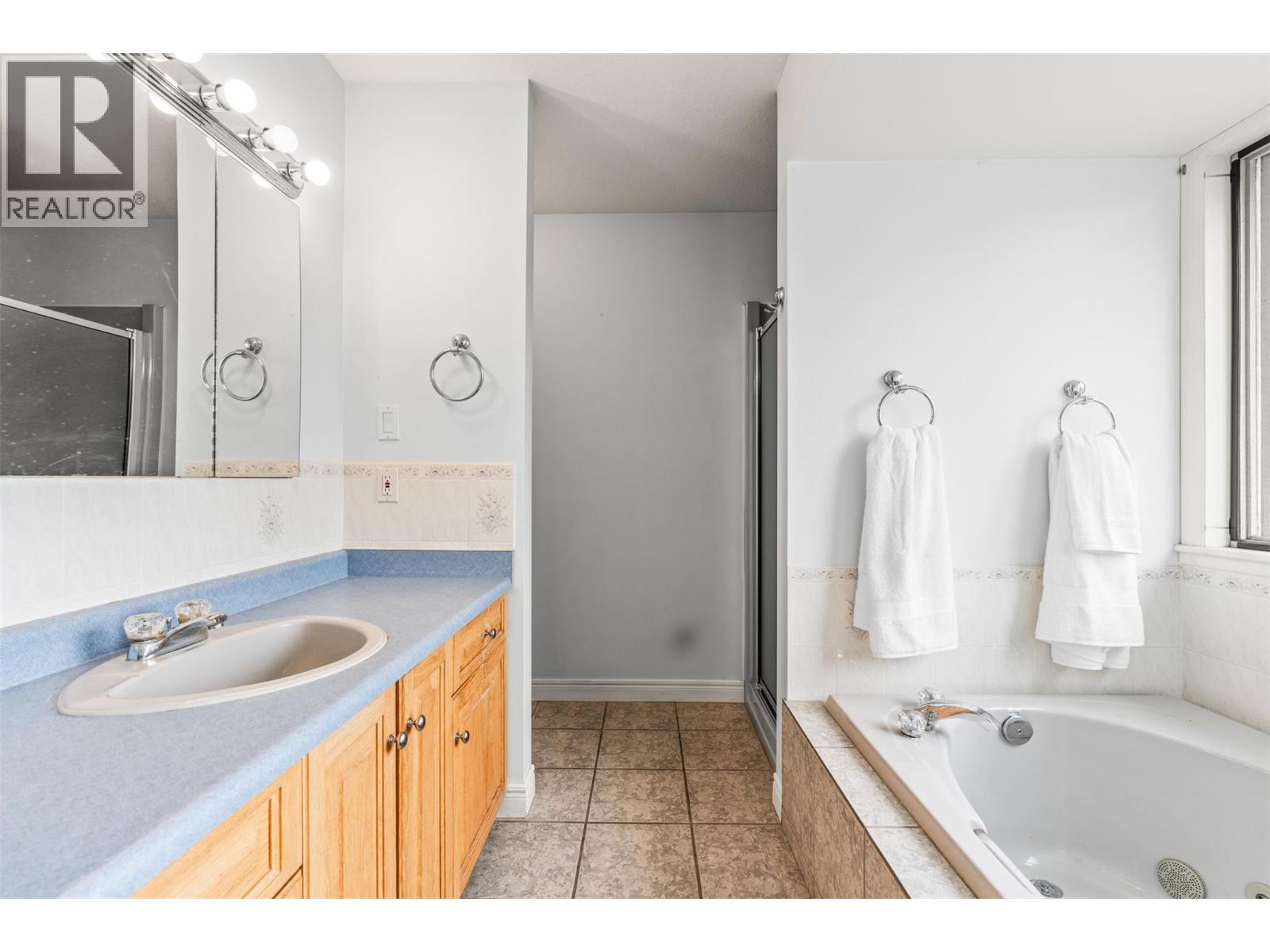 363 Northwind Drive, Vernon, British Columbia  V1H 1X1 - Photo 34 - 10384967