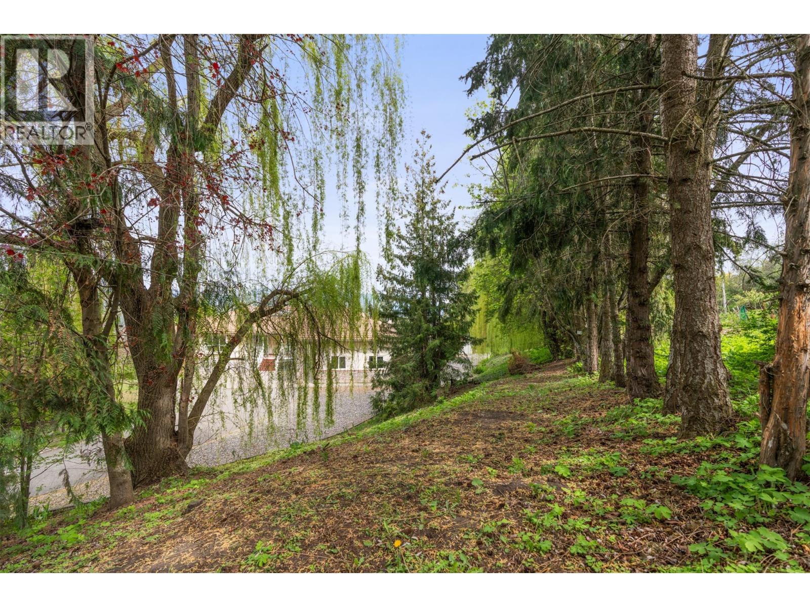 363 Northwind Drive, Vernon, British Columbia  V1H 1X1 - Photo 65 - 10384967