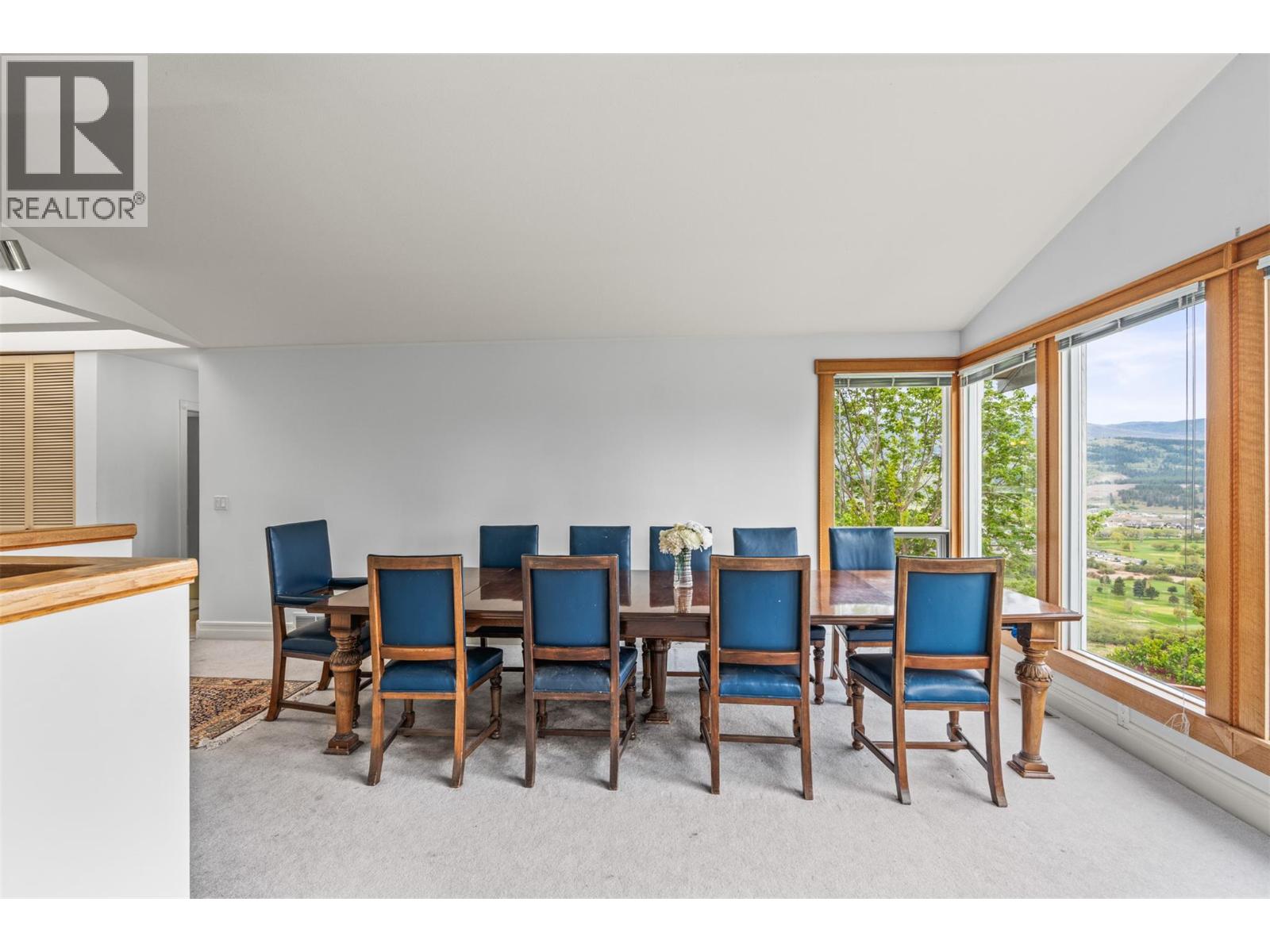 363 Northwind Drive, Vernon, British Columbia  V1H 1X1 - Photo 8 - 10384967
