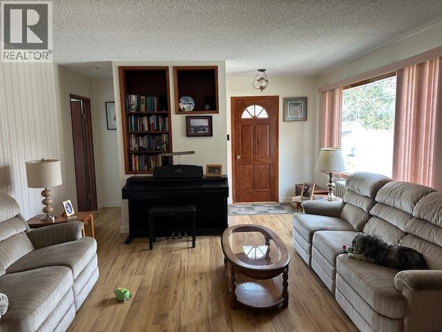 214 Innes Street, Nelson, British Columbia  V1L 5E3 - Photo 16 - 10386015