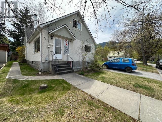 214 Innes Street, Nelson, British Columbia  V1L 5E3 - Photo 7 - 10386015