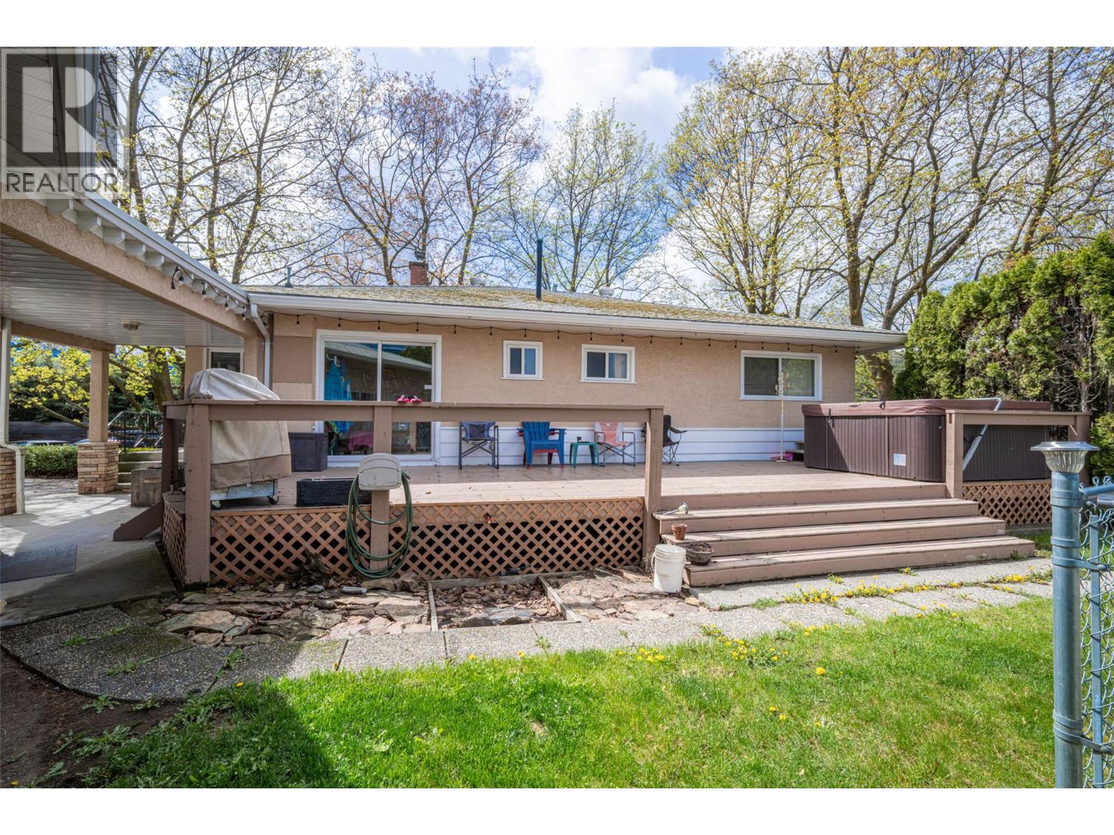 10001 & 10003 6 Highway, Coldstream, British Columbia  V1B 3B6 - Photo 26 - 10385950