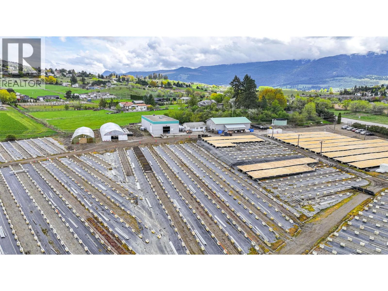 10001 & 10003 6 Highway, Coldstream, British Columbia  V1B 3B6 - Photo 44 - 10385950
