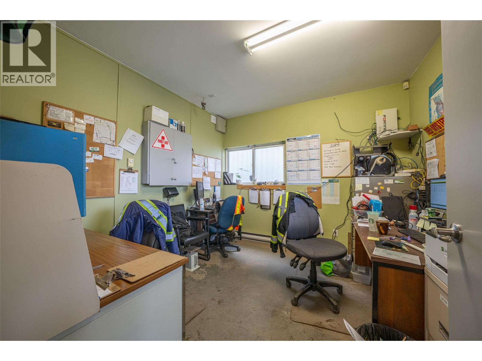 10001 & 10003 6 Highway, Coldstream, British Columbia  V1B 3B6 - Photo 53 - 10385950