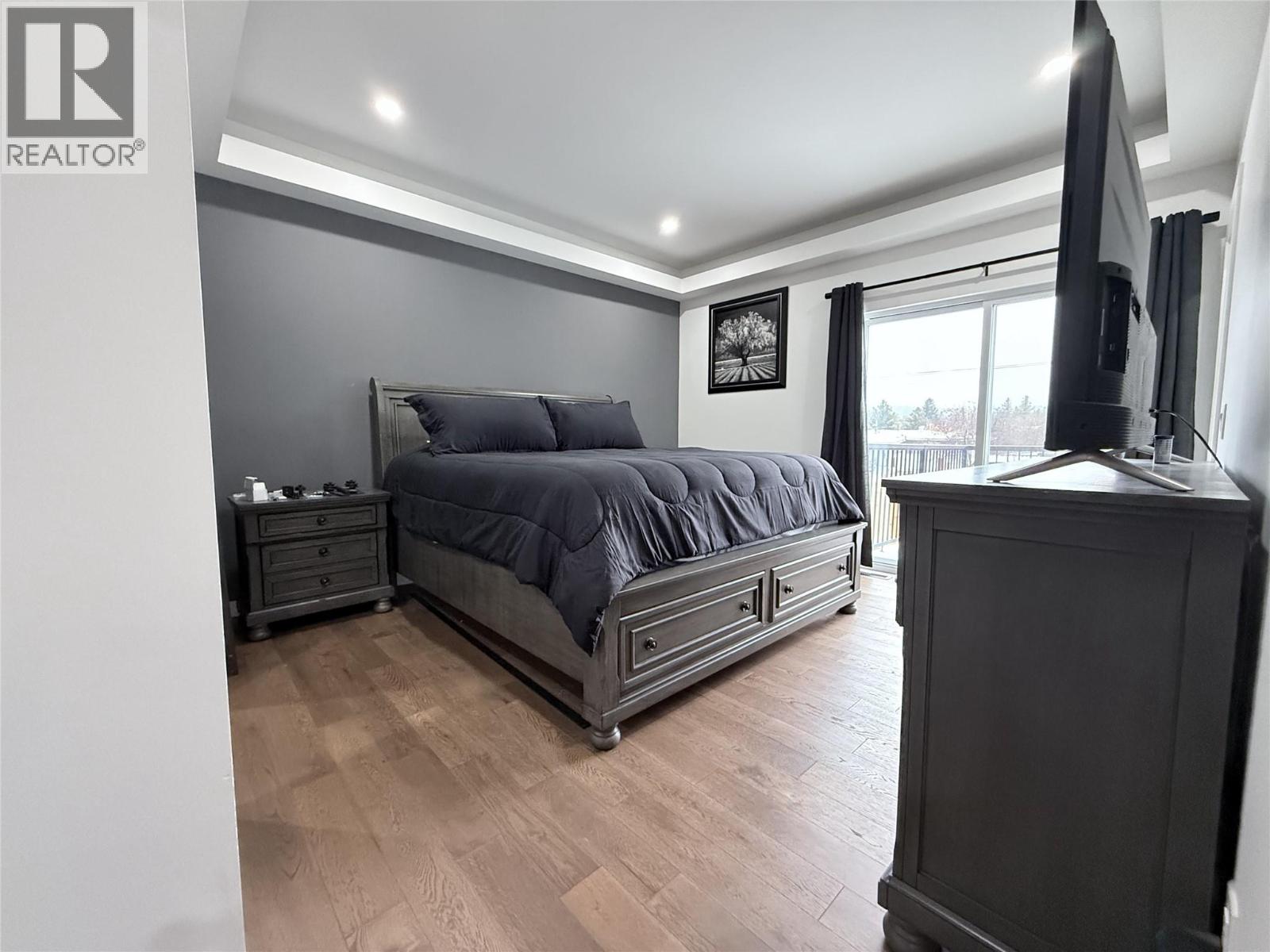 8779 Mountain View Street, Canal Flats, British Columbia  V0B 1B0 - Photo 19 - 10385902