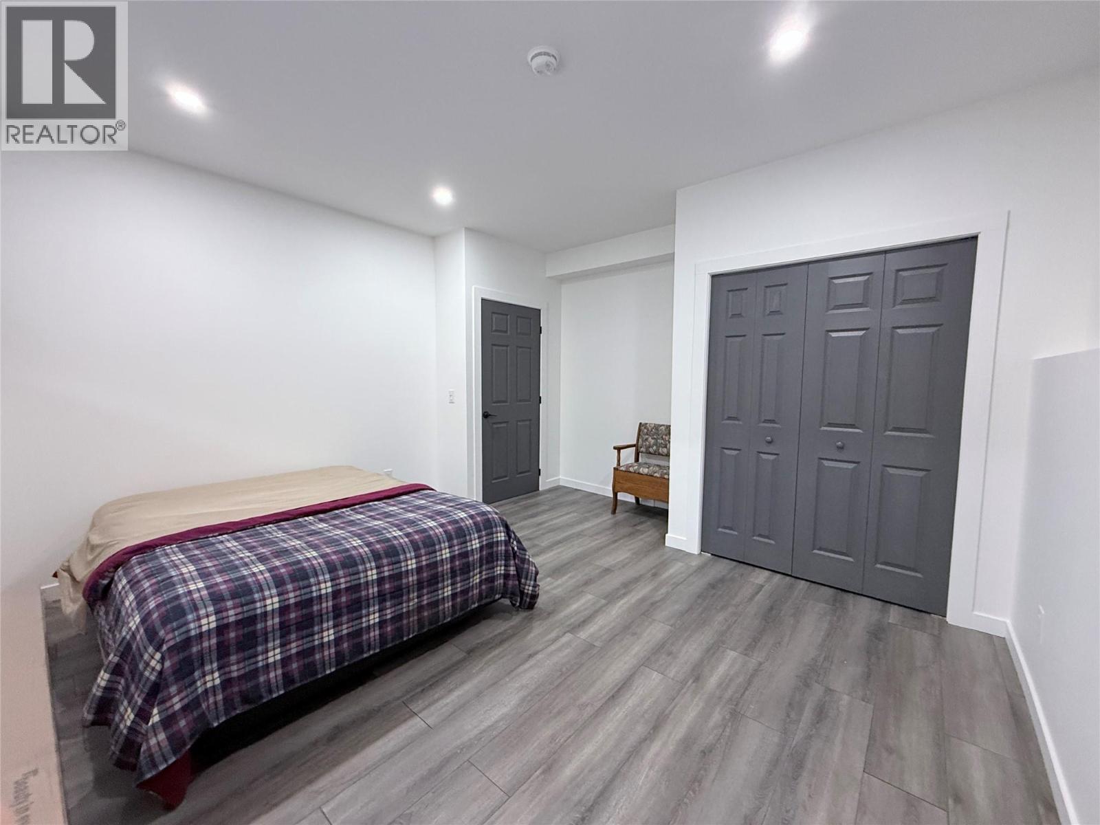 8779 Mountain View Street, Canal Flats, British Columbia  V0B 1B0 - Photo 44 - 10385902
