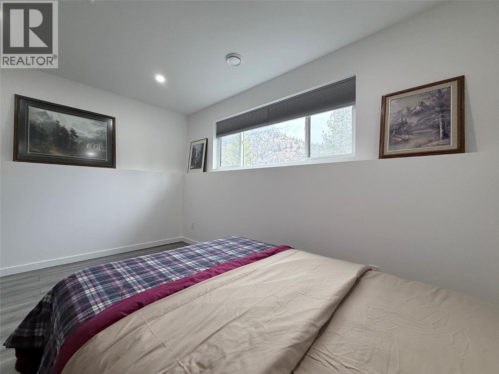 8779 Mountain View Street, Canal Flats, British Columbia  V0B 1B0 - Photo 45 - 10385902