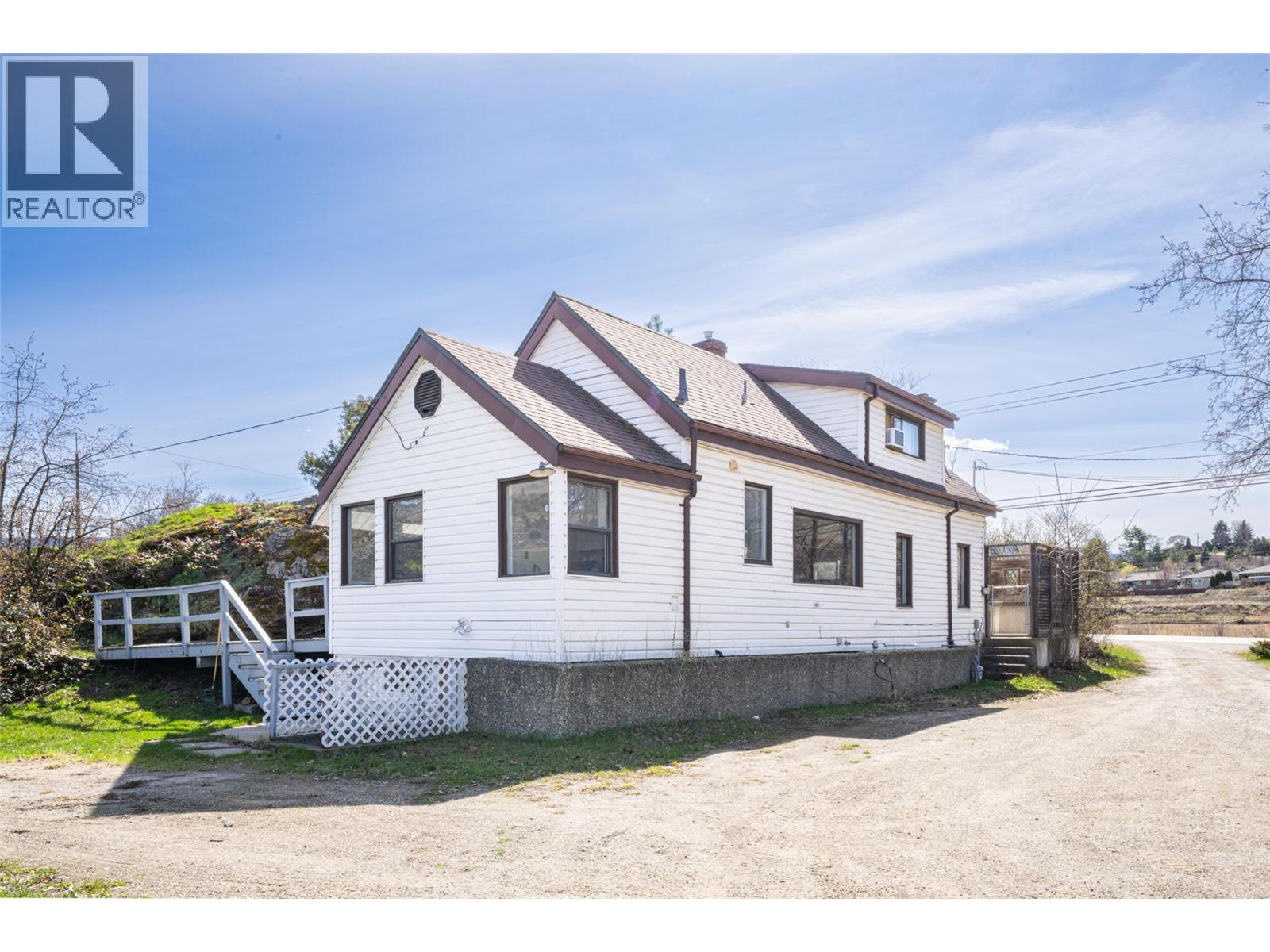 10091 6 Highway, Coldstream, British Columbia  V1B 3B6 - Photo 28 - 10385808