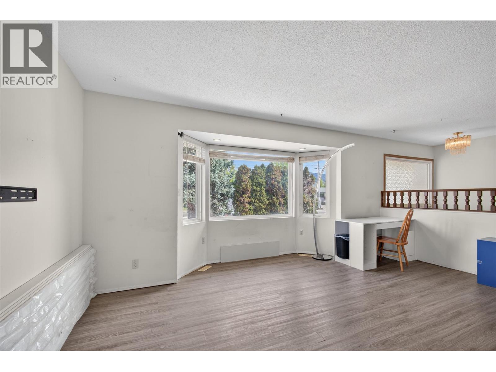 2647 Springfield Road, Kelowna, British Columbia  V1X 1B9 - Photo 11 - 10381944