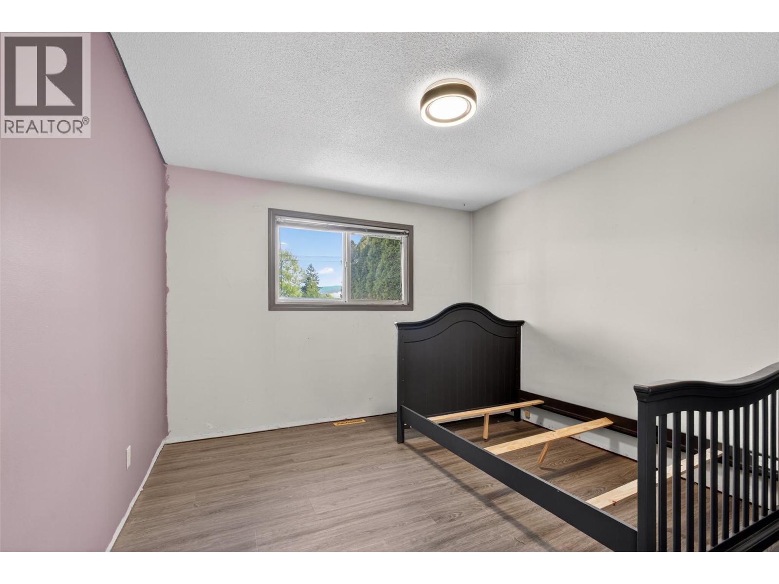 2647 Springfield Road, Kelowna, British Columbia  V1X 1B9 - Photo 23 - 10381944