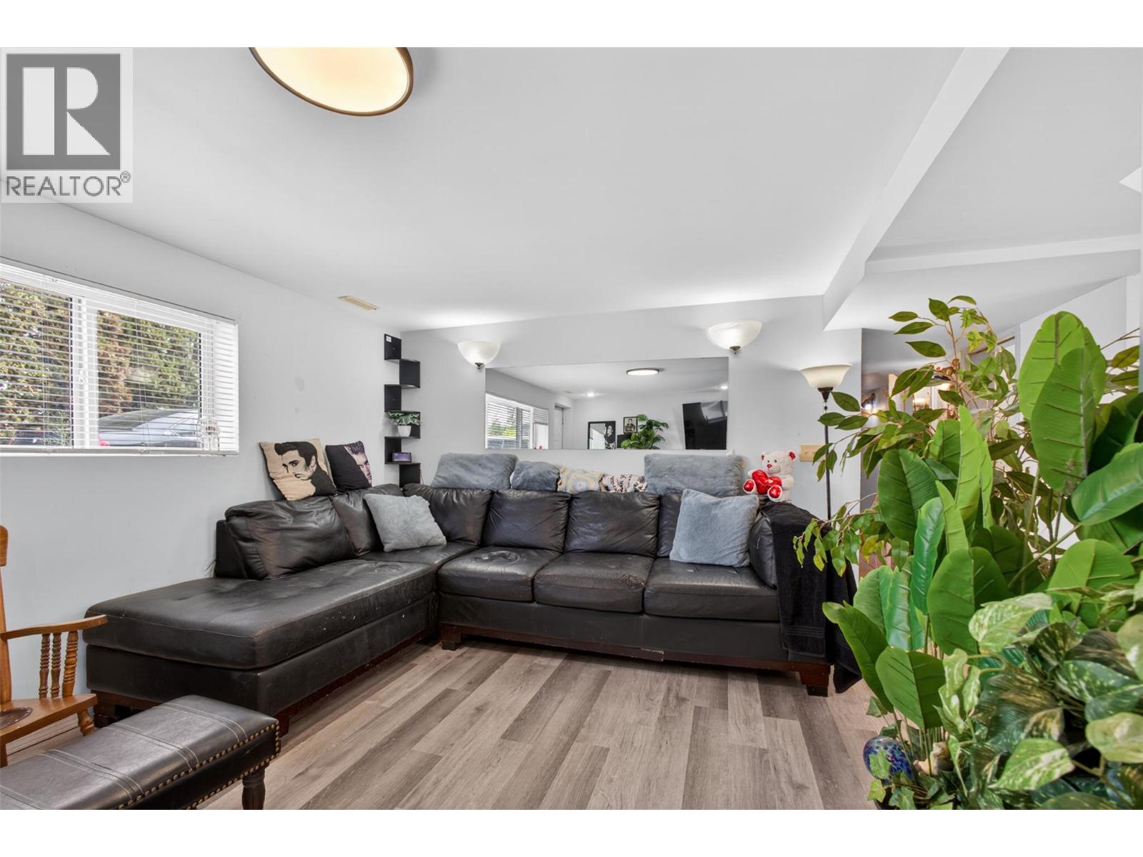2647 Springfield Road, Kelowna, British Columbia  V1X 1B9 - Photo 25 - 10381944