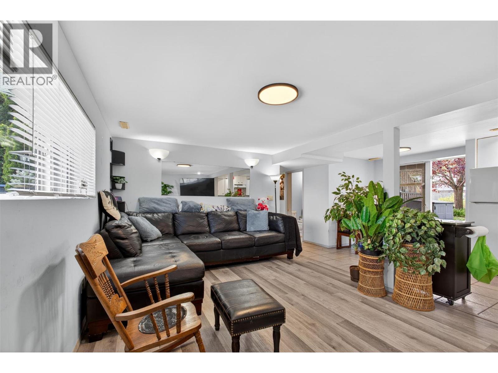 2647 Springfield Road, Kelowna, British Columbia  V1X 1B9 - Photo 26 - 10381944