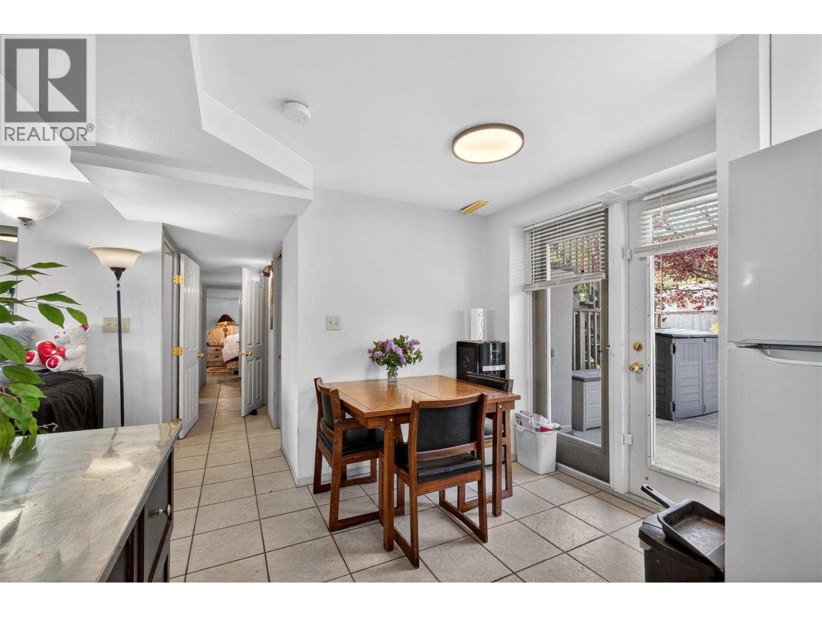 2647 Springfield Road, Kelowna, British Columbia  V1X 1B9 - Photo 30 - 10381944