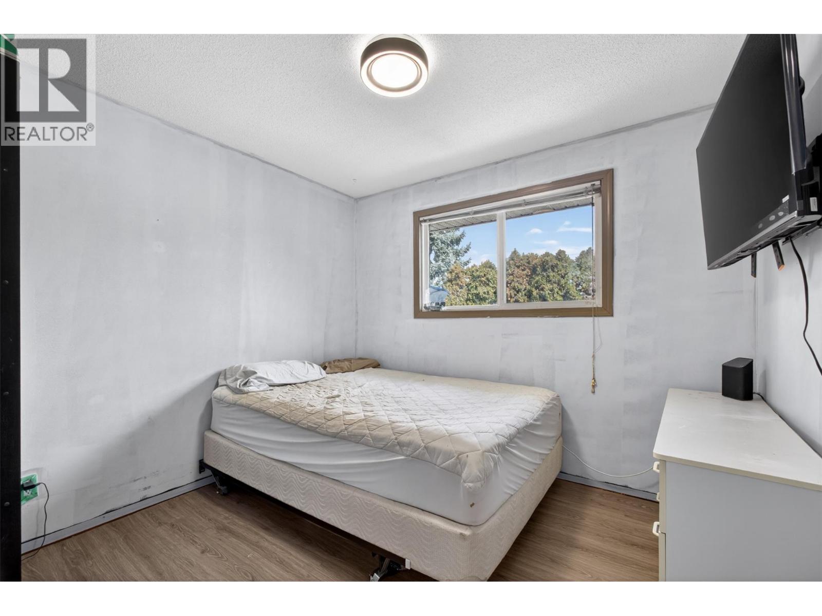 2647 Springfield Road, Kelowna, British Columbia  V1X 1B9 - Photo 32 - 10381944