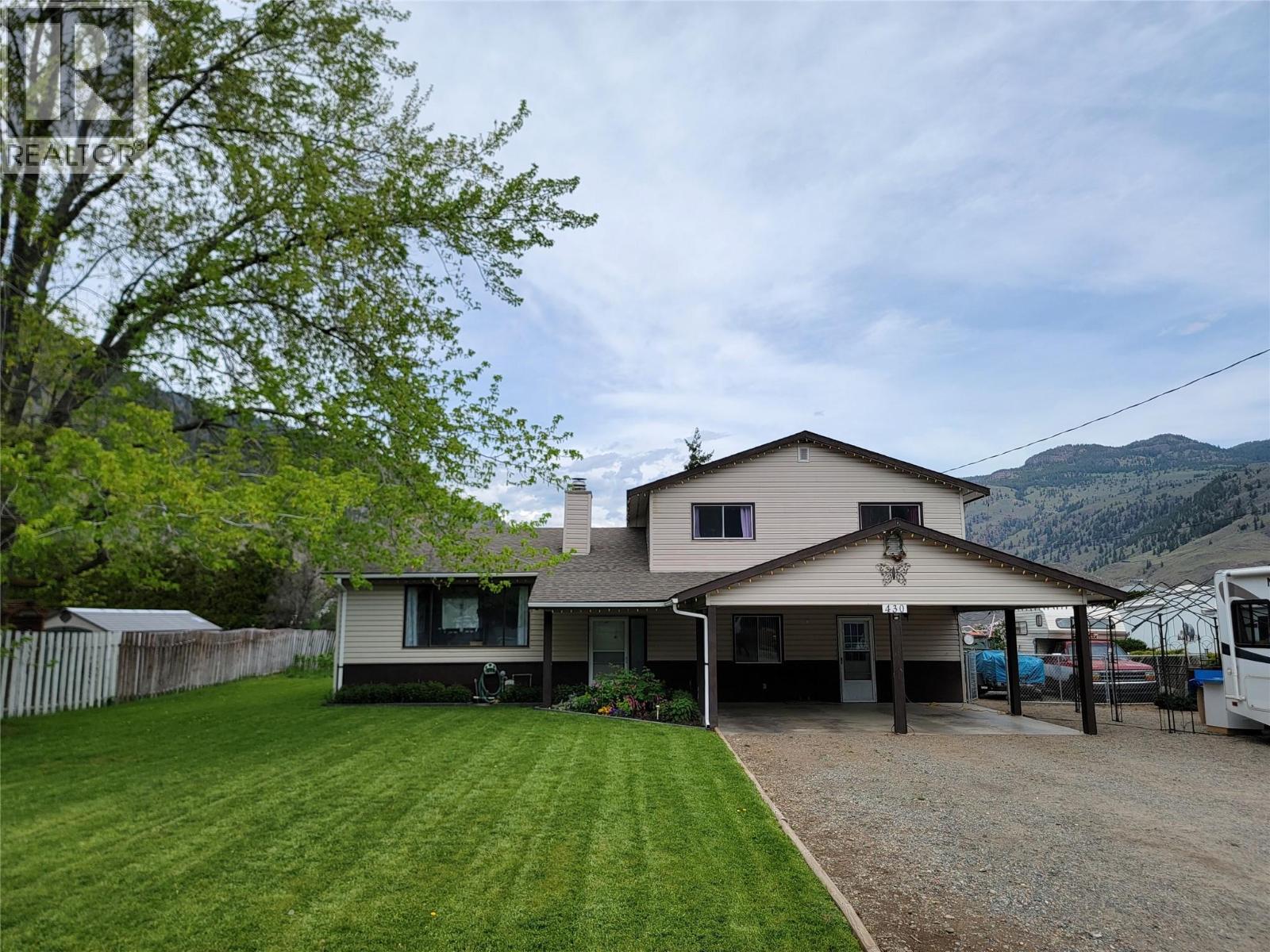 430 2nd Avenue, keremeos, British Columbia