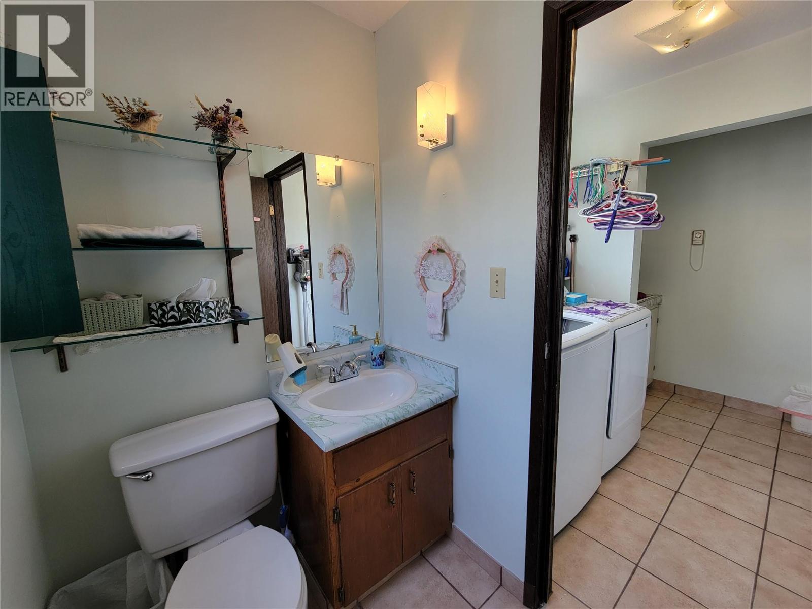 430 2nd Avenue, Keremeos, British Columbia  V0X 1N2 - Photo 10 - 10386055