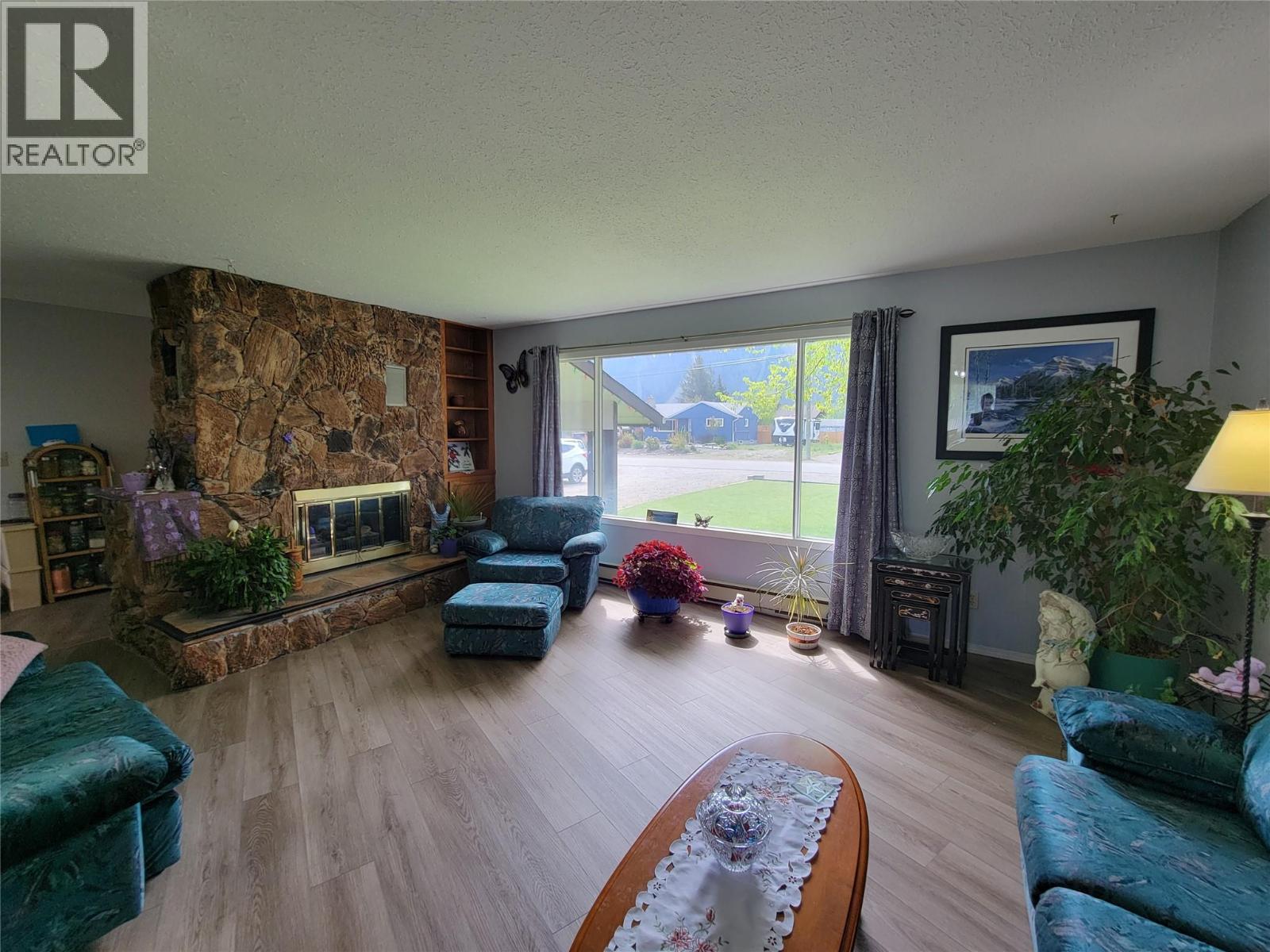 430 2nd Avenue, Keremeos, British Columbia  V0X 1N2 - Photo 25 - 10386055