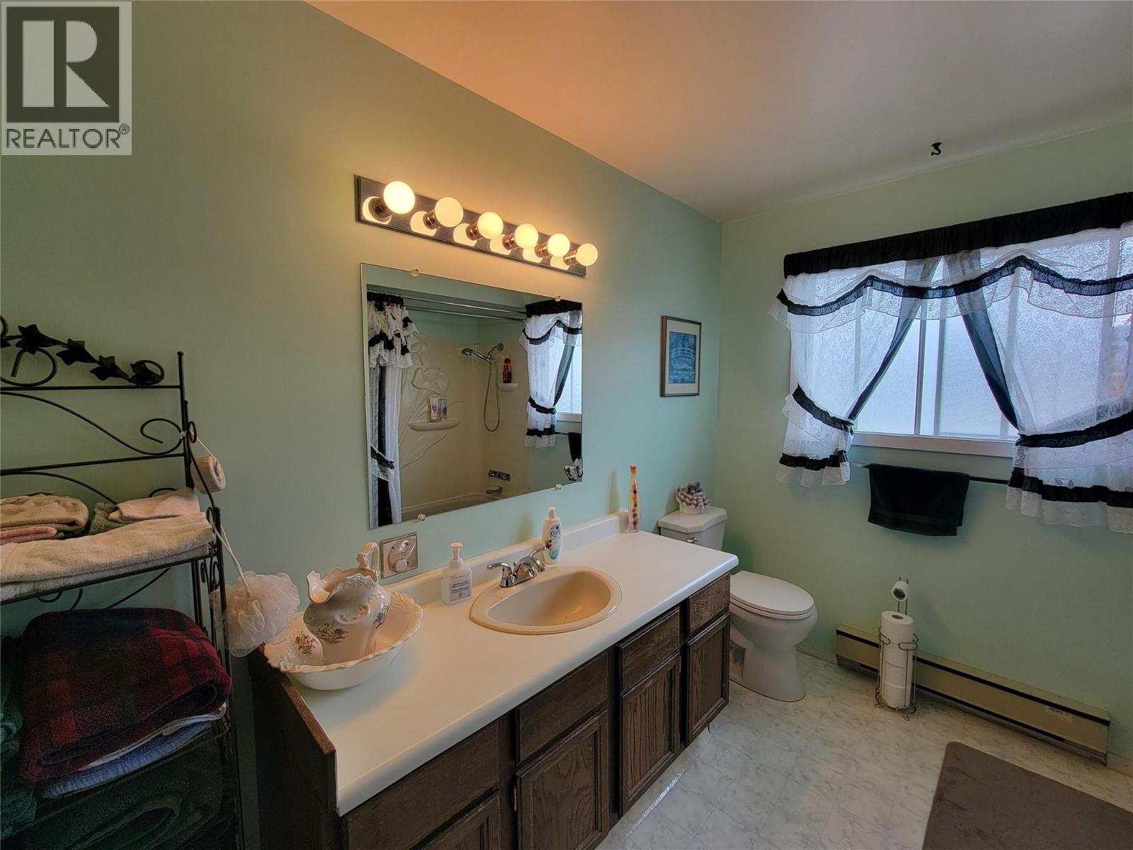 430 2nd Avenue, Keremeos, British Columbia  V0X 1N2 - Photo 40 - 10386055