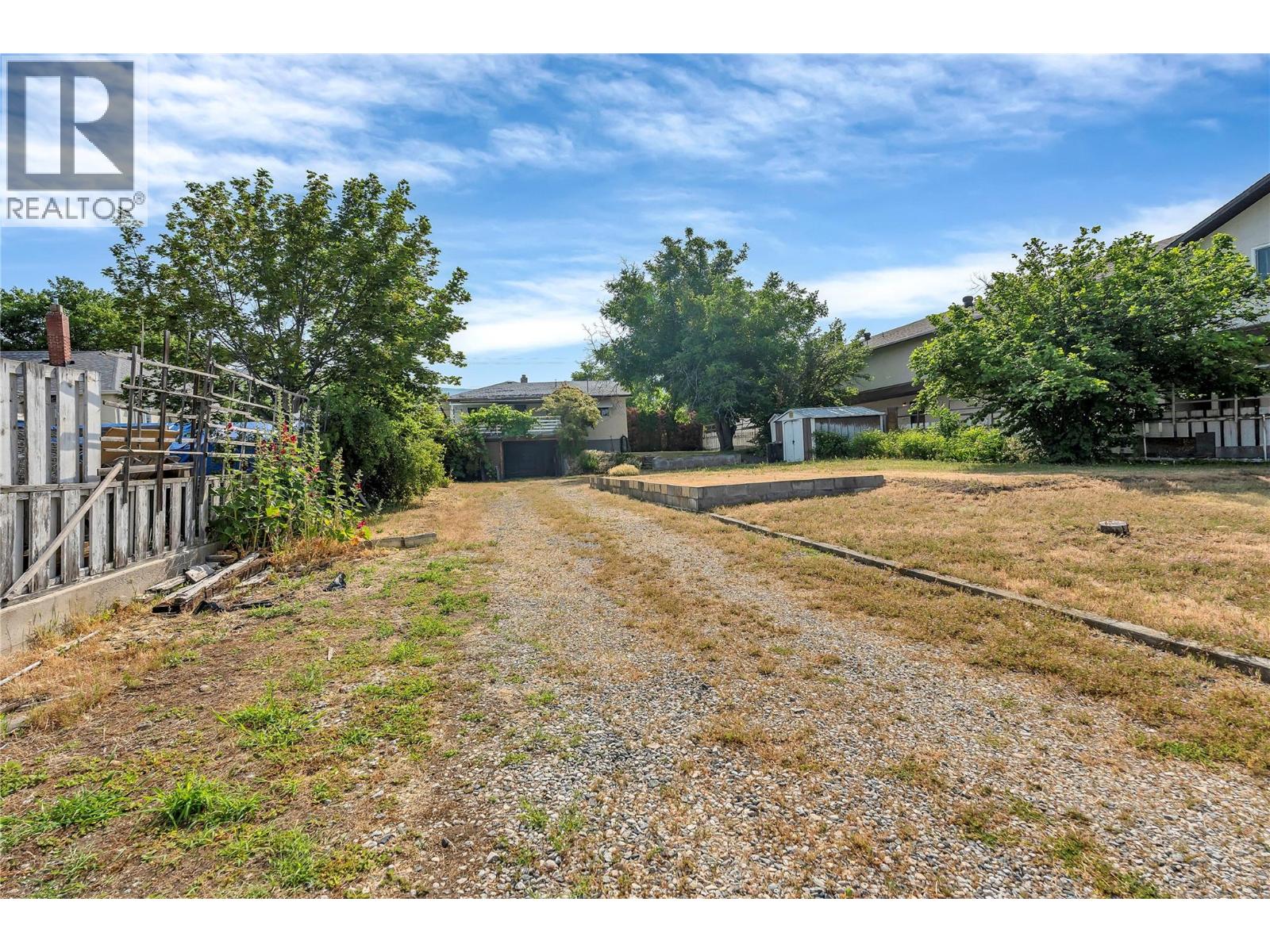 1049 Government Street, Penticton, British Columbia  V2A 4T9 - Photo 22 - 10386049